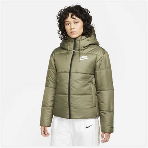 nike winterjacke damen grün|Grüne Nike Winterjacken für Damen jetzt online kaufen .